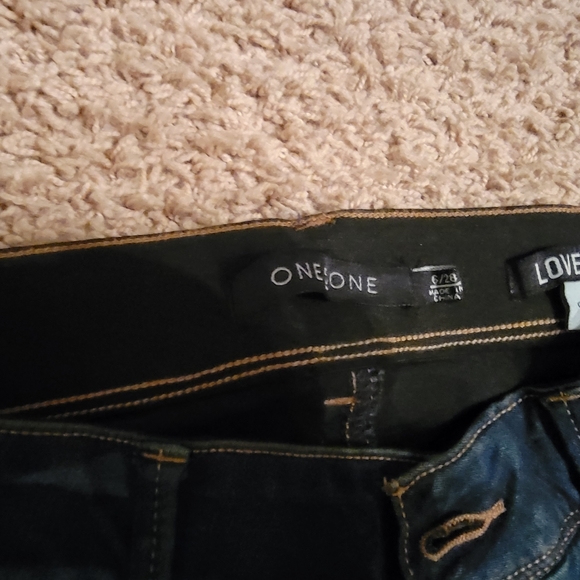 Jeans - Picture 2 of 5